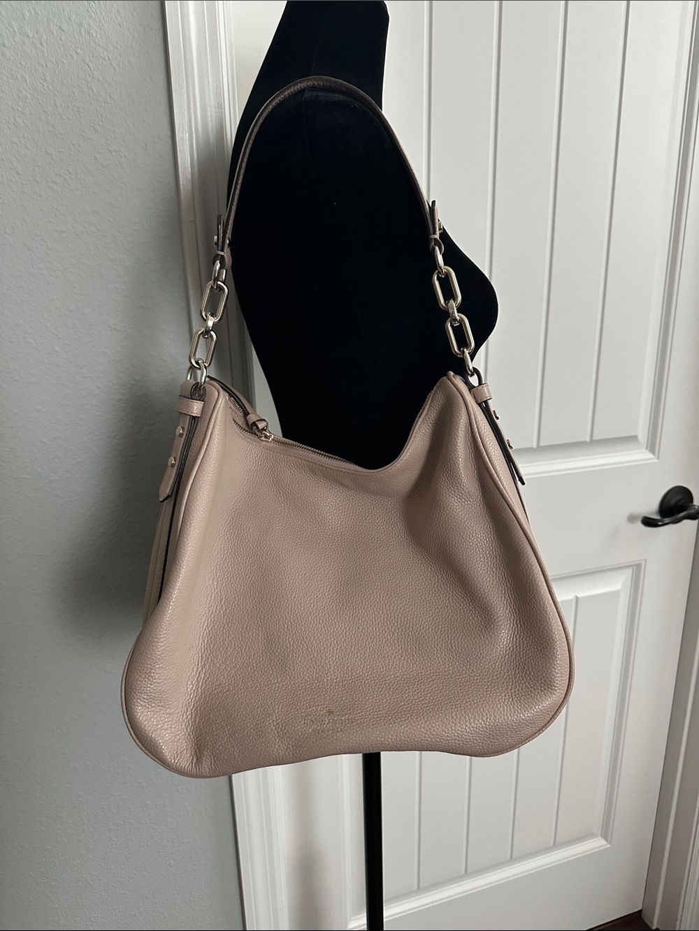 Kate Spade Soft Pebbled Hobo Shoulder Bag in Taupe